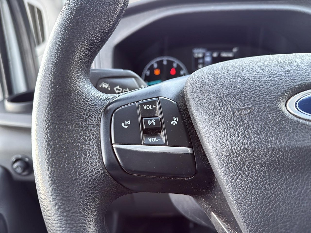 Ford TRANSIT CUTAWAY CUBE 14P 2023-13