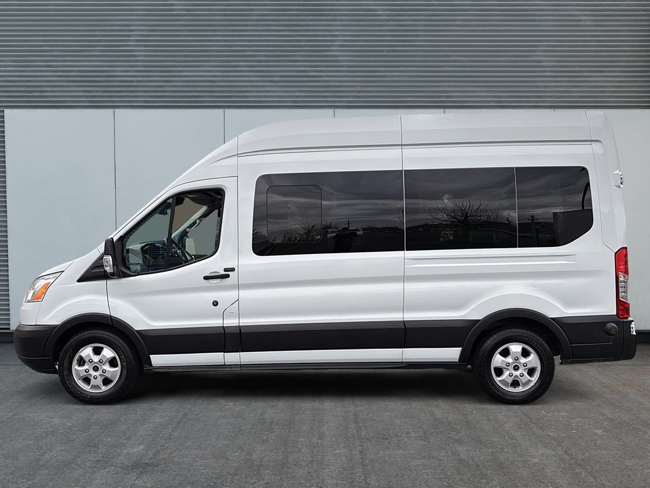 2019 Ford Transit Passenger Wagon-4