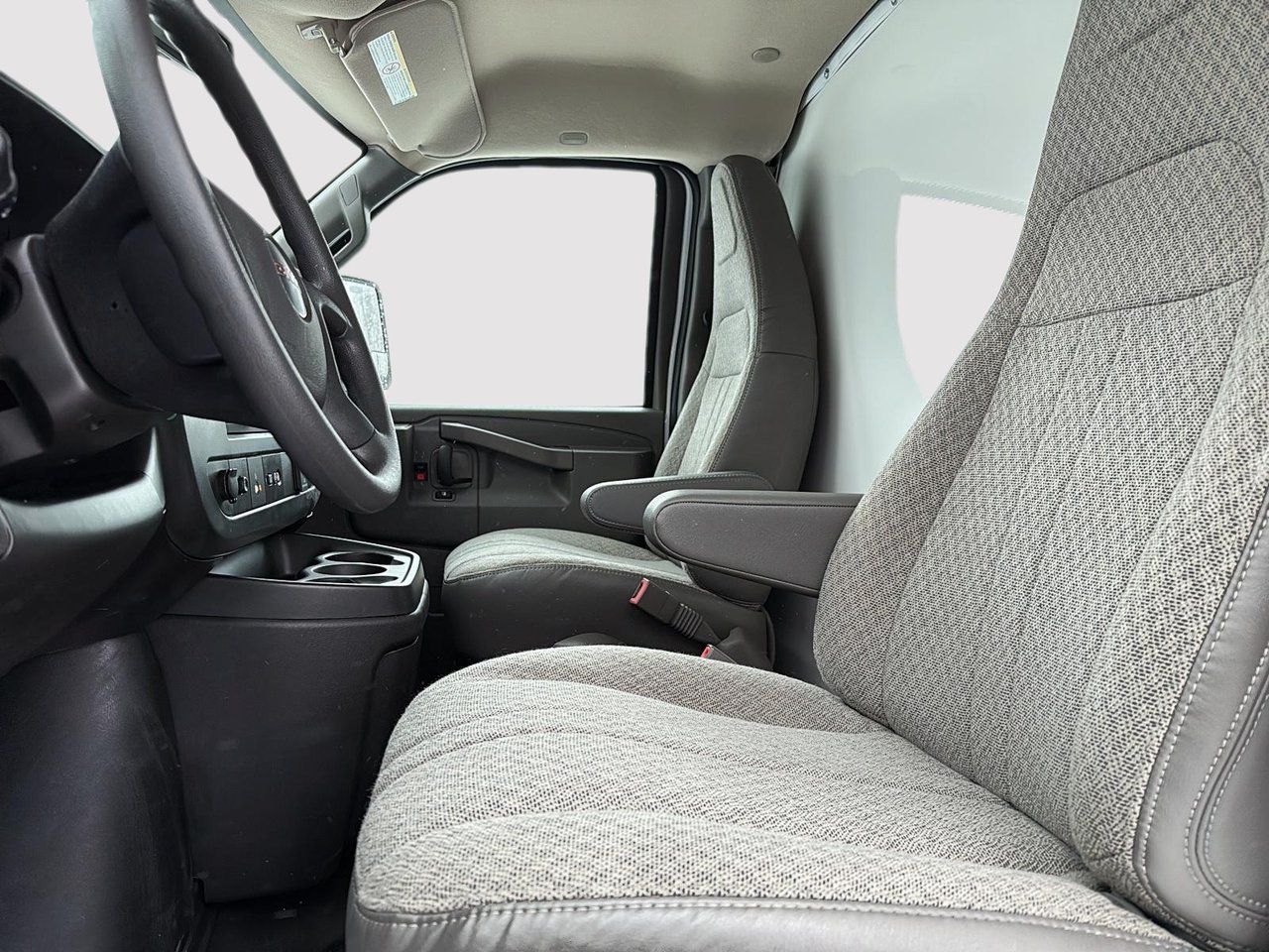 2025 GMC Savana Commercial Cutaway-8