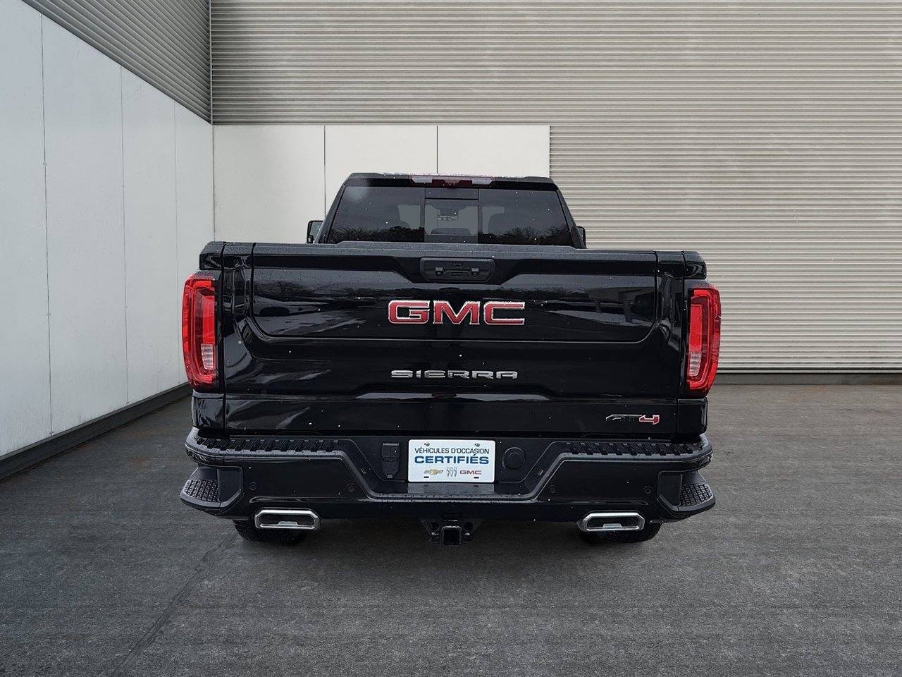 2023 GMC Sierra 1500 AT4-2