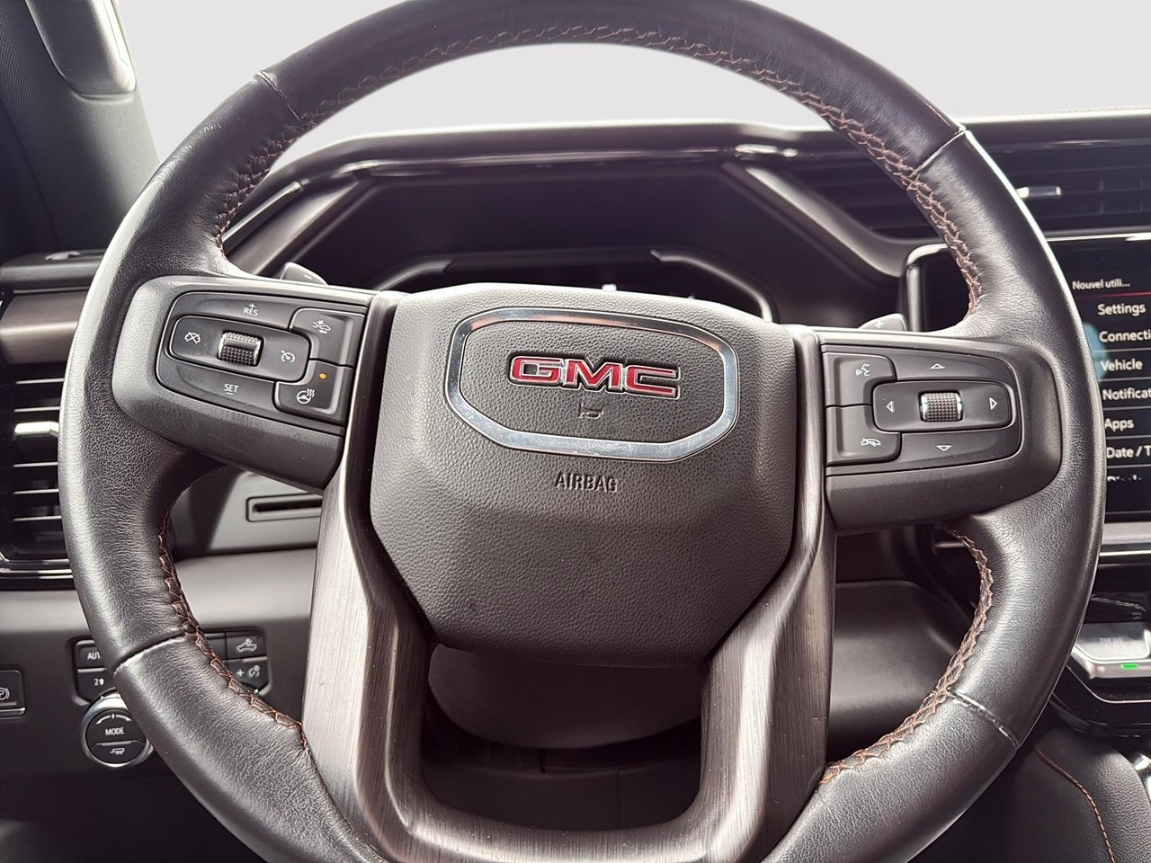 2023 GMC Sierra 1500 AT4-12