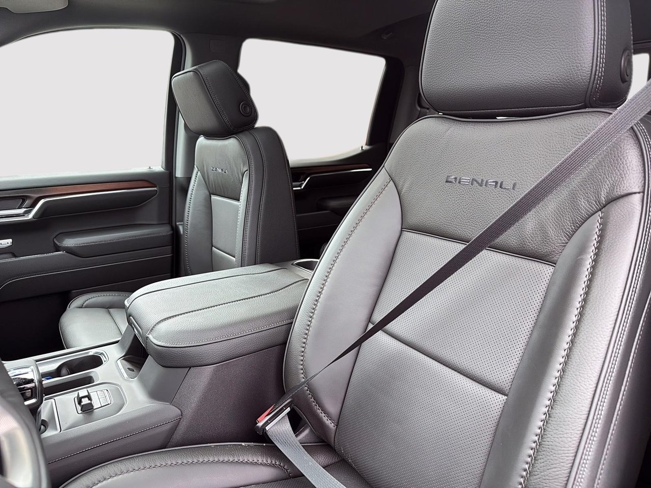 2026 GMC Sierra 1500 DENALI-7