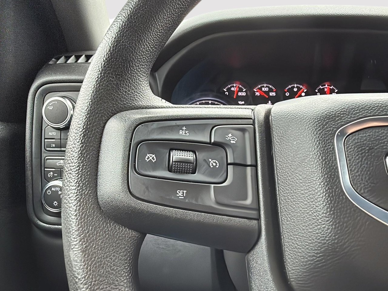 GMC Sierra 1500 PRO 2026-13