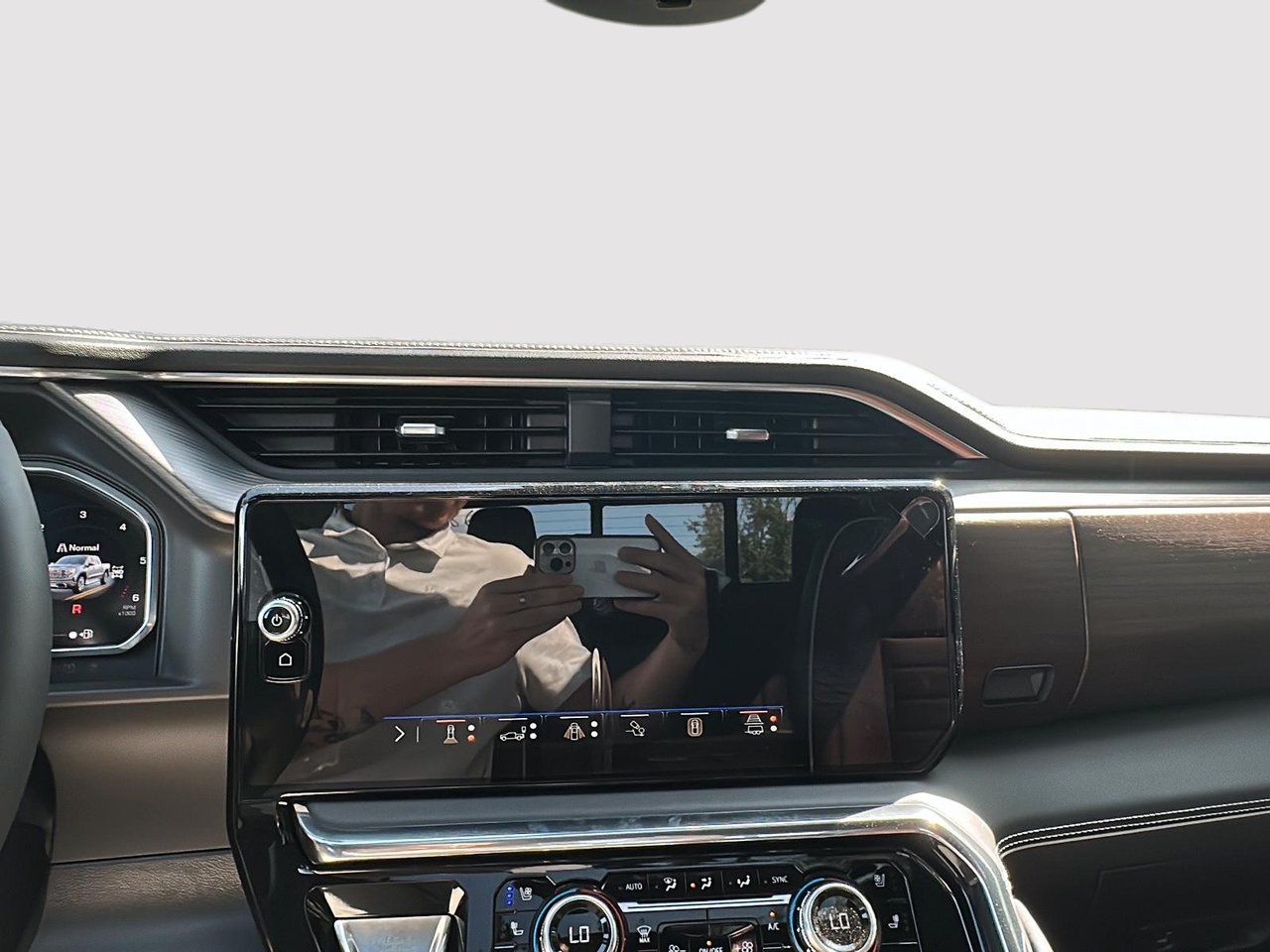 GMC Sierra 1500 DENALI ULTIMATE 2026-15