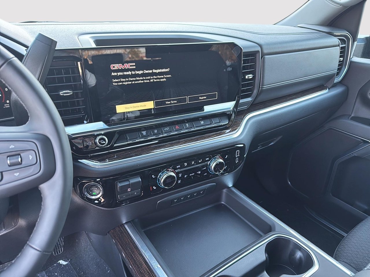 GMC Sierra 3500 HD SLE DRW 2026-12