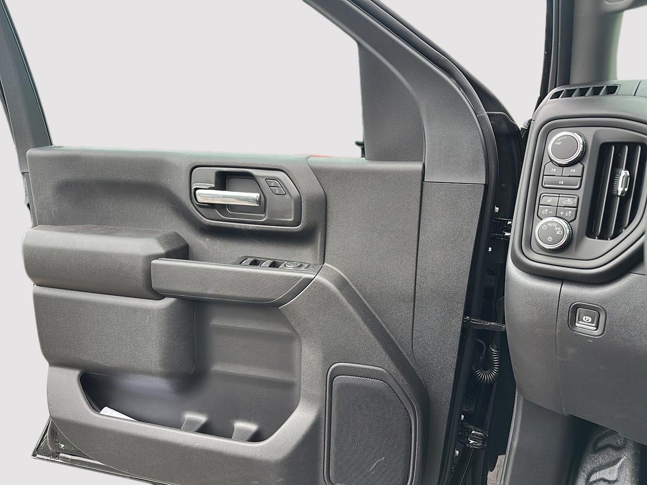 2026 GMC Sierra 3500 HD PRO DRW-10