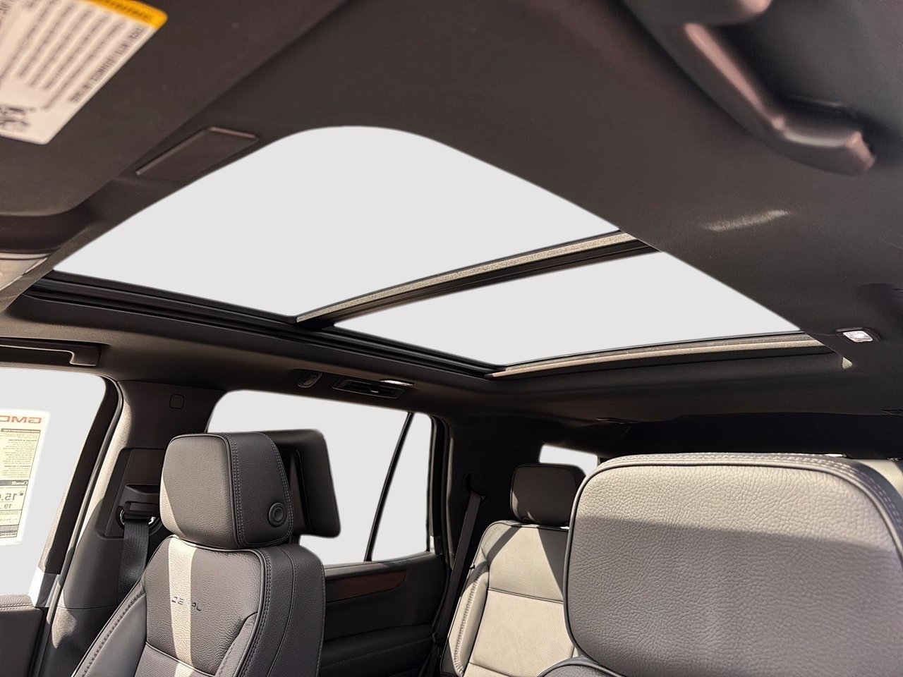 2026 GMC Yukon Denali-14