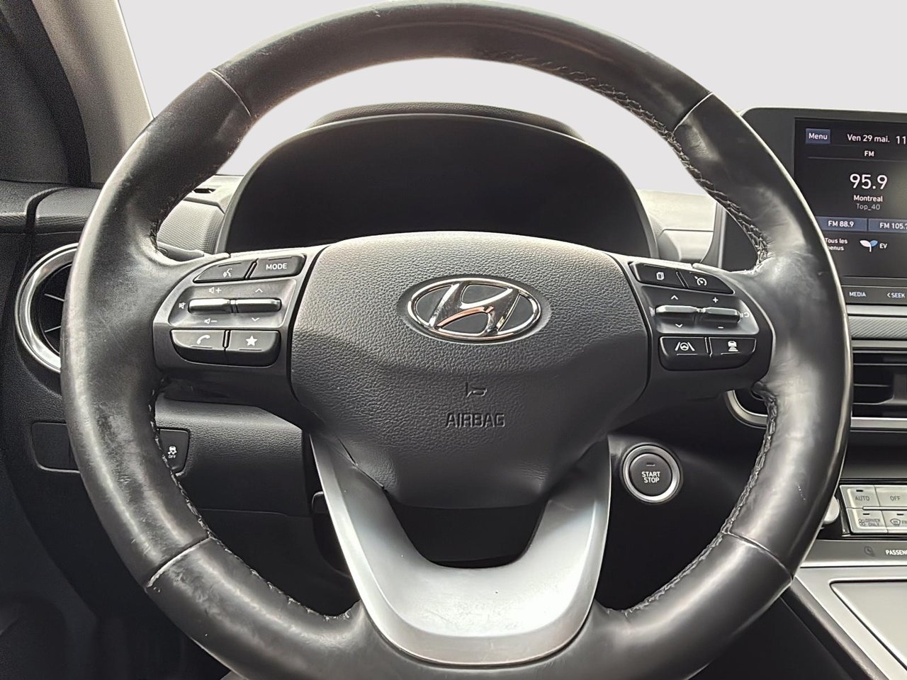 Hyundai Kona Electric Preferred 2022-12