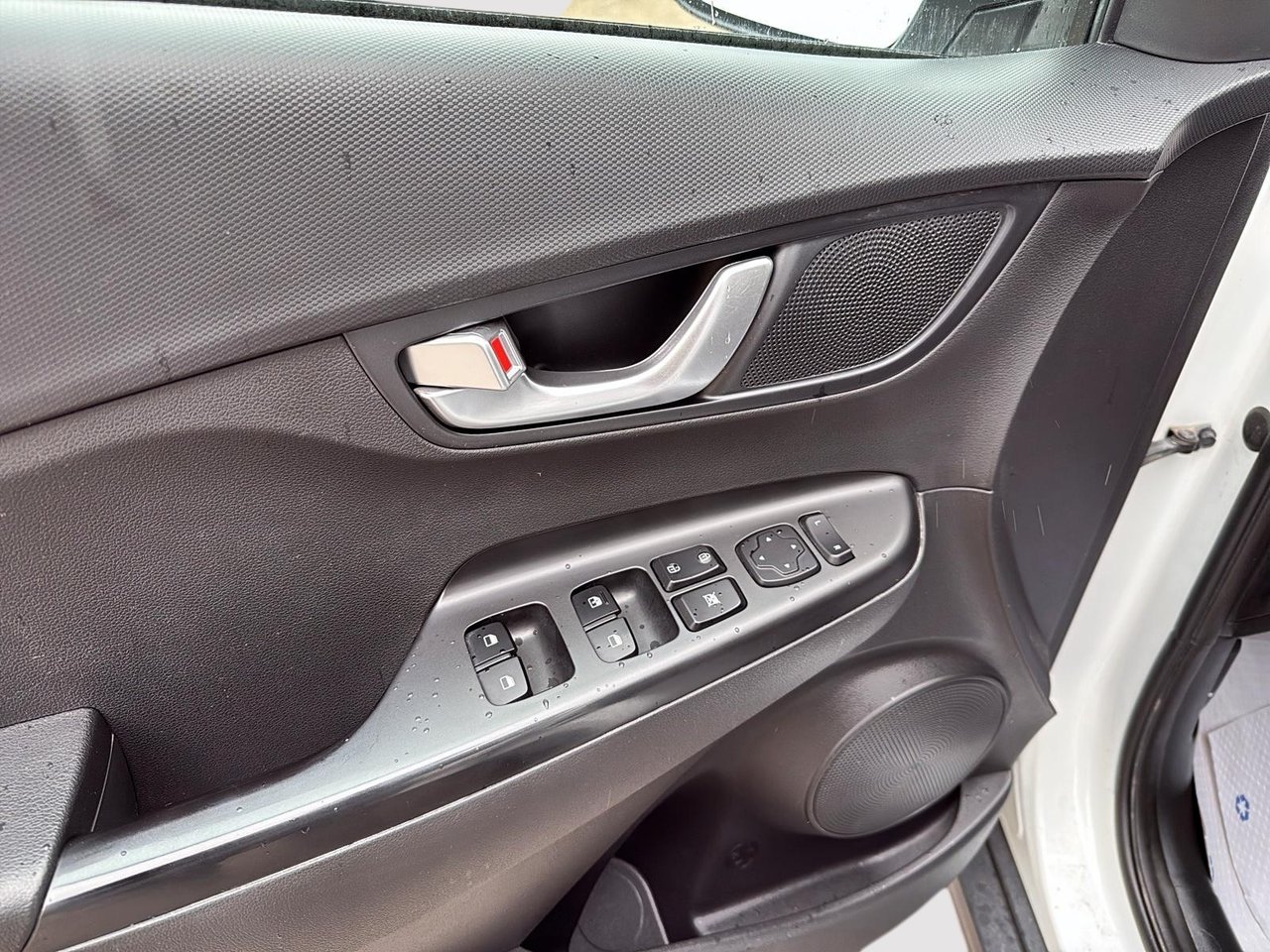 Hyundai Kona Electric Preferred 2022-10