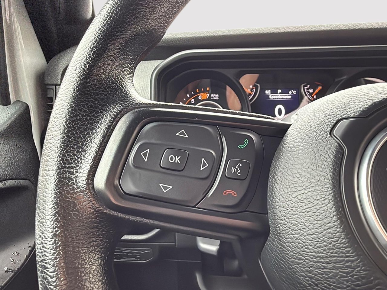 Jeep Wrangler Sport Climatiseur 2024-13