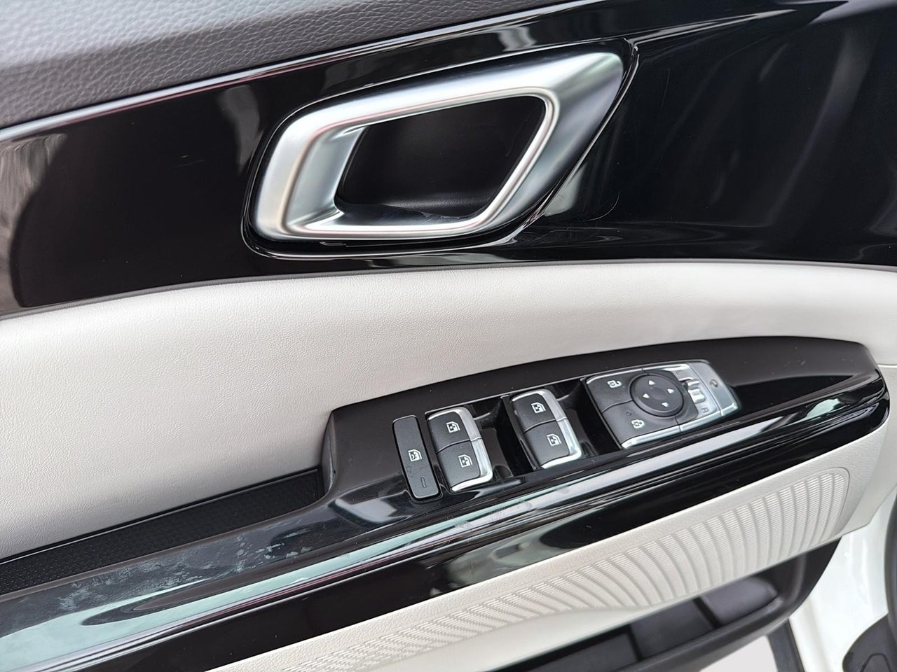 2022 Kia Carnival-11