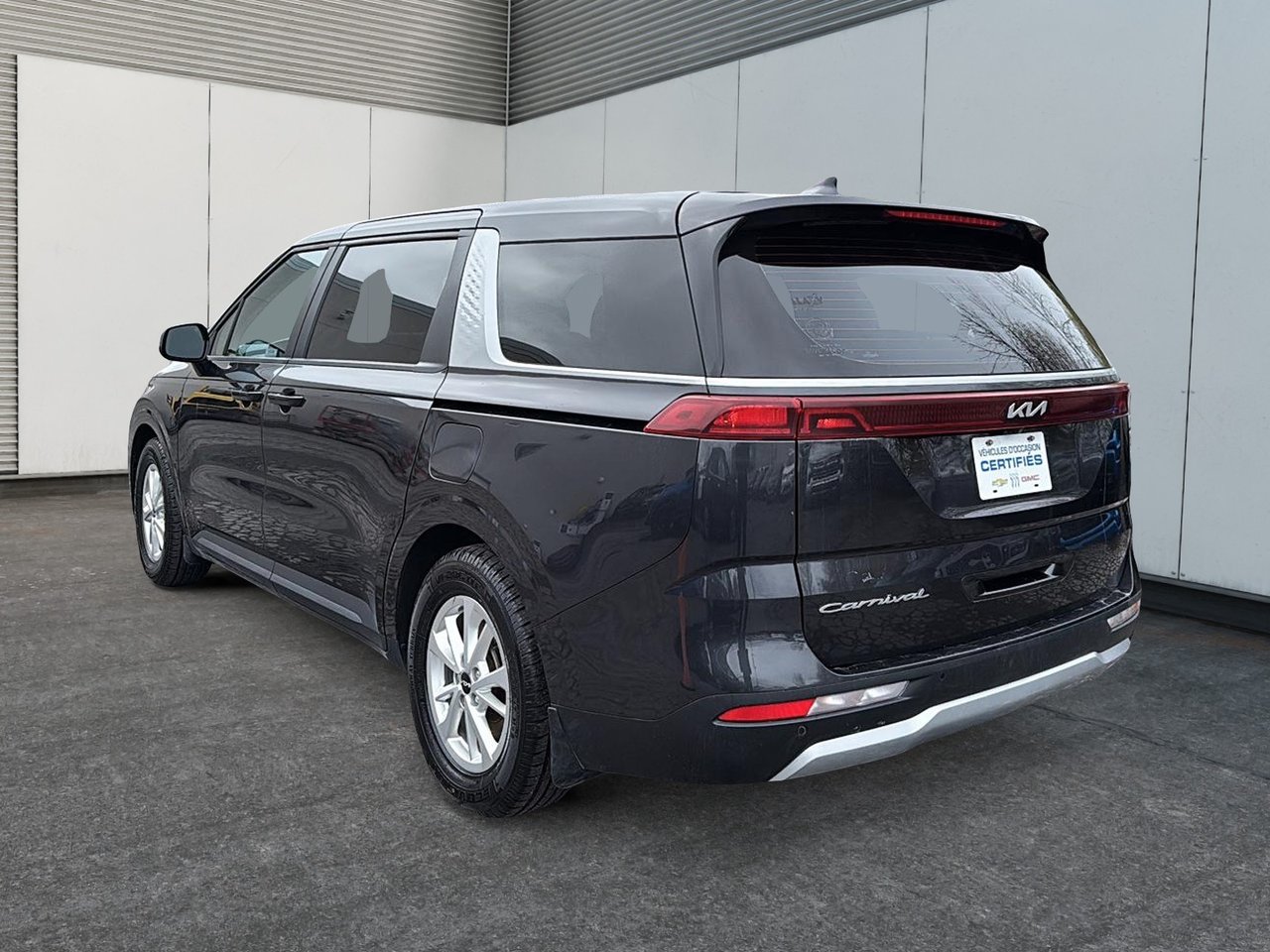 Kia Carnival LX 2022-3