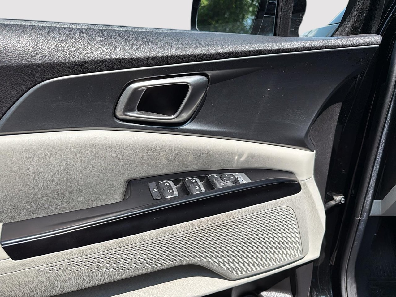 2023 Kia Carnival-12