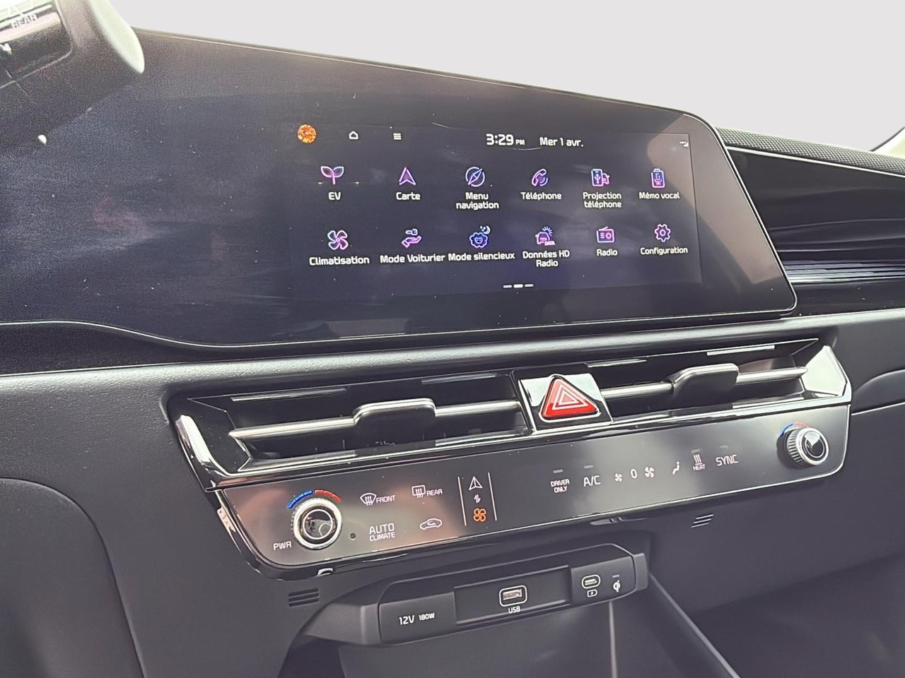 2023 Kia Niro EV Limited-17