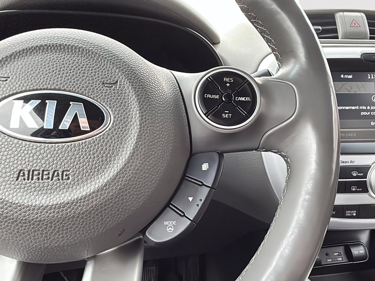 Kia Soul EV EV Luxury 2019-15