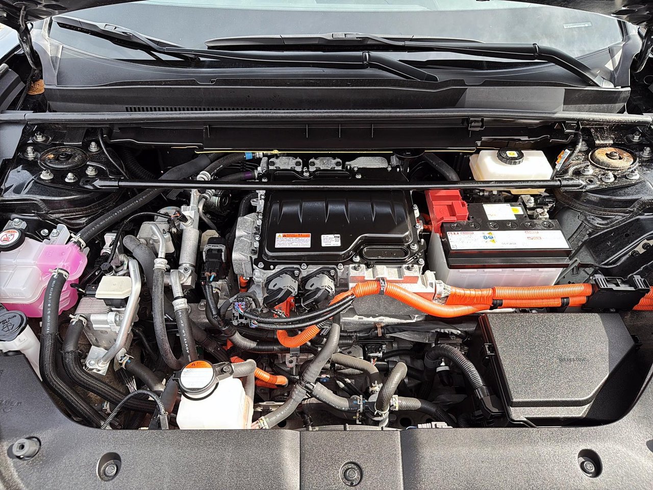 Lexus RZ 450e 2023-6