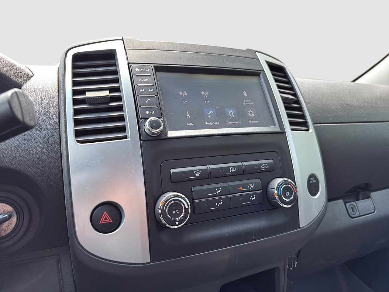 2019 Nissan Frontier-16