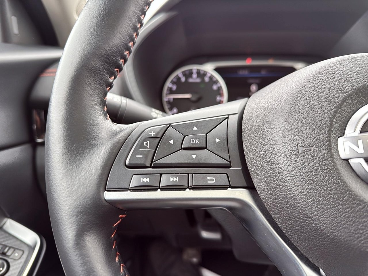 Nissan Sentra SR 2025-12