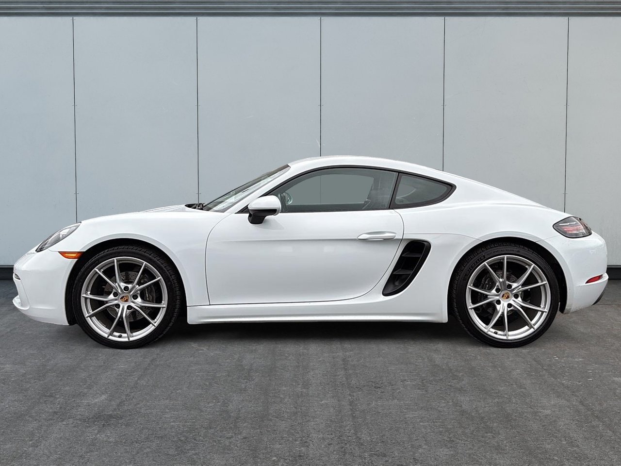 Porsche 718 Cayman  2018-4