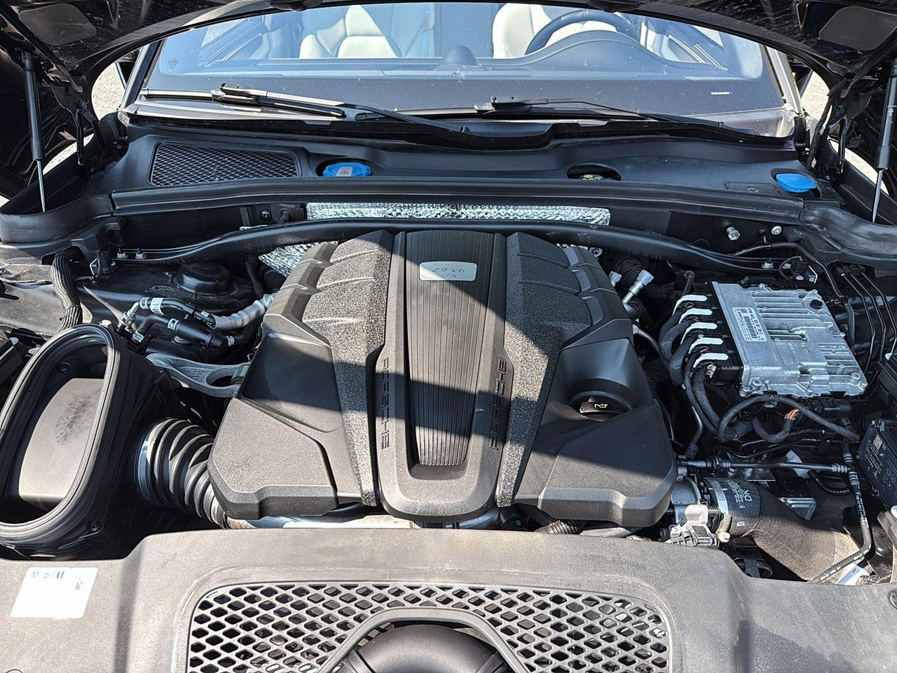 2024 Porsche Macan GTS-7