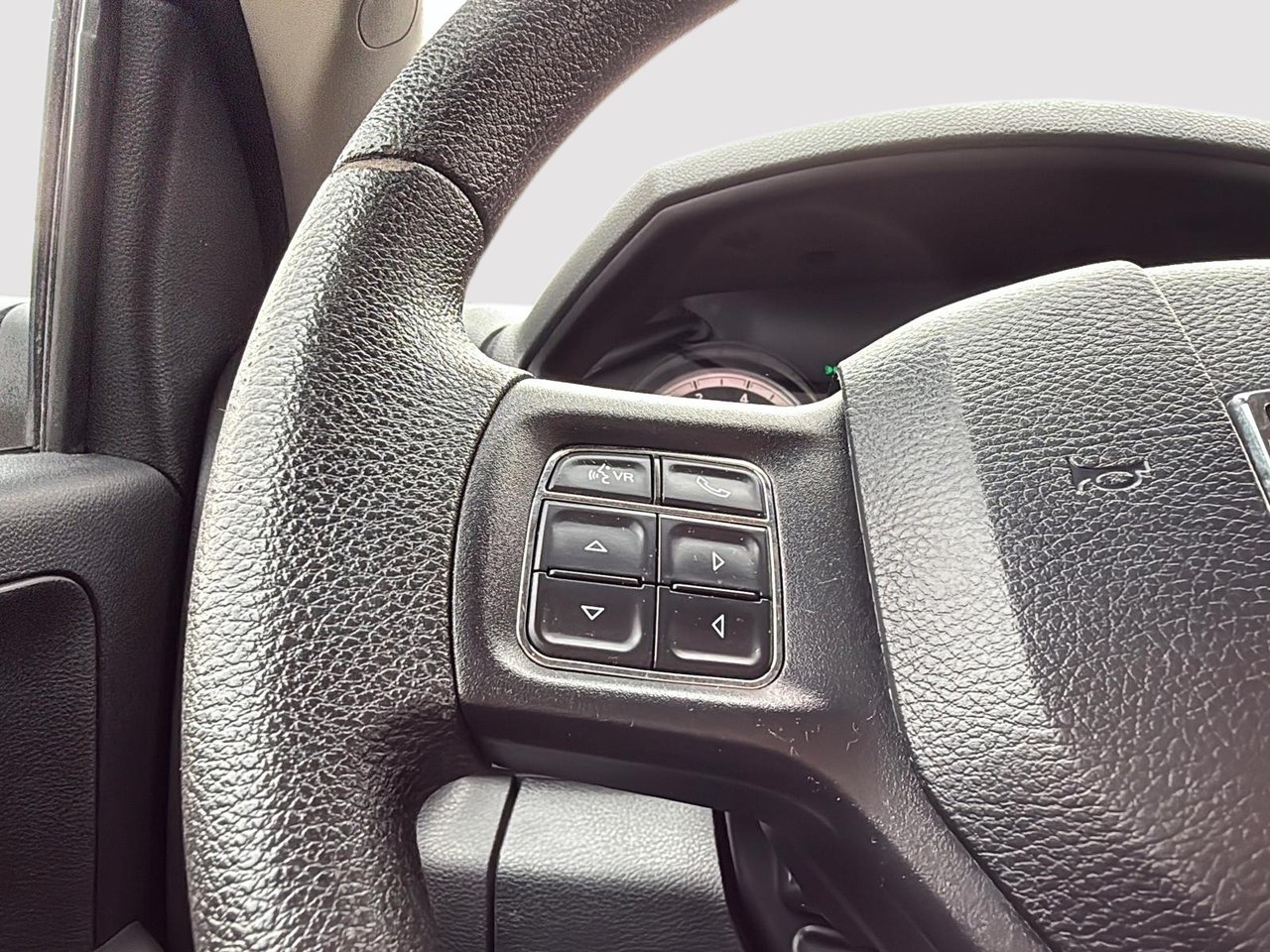 2018 Ram 1500 ST-13