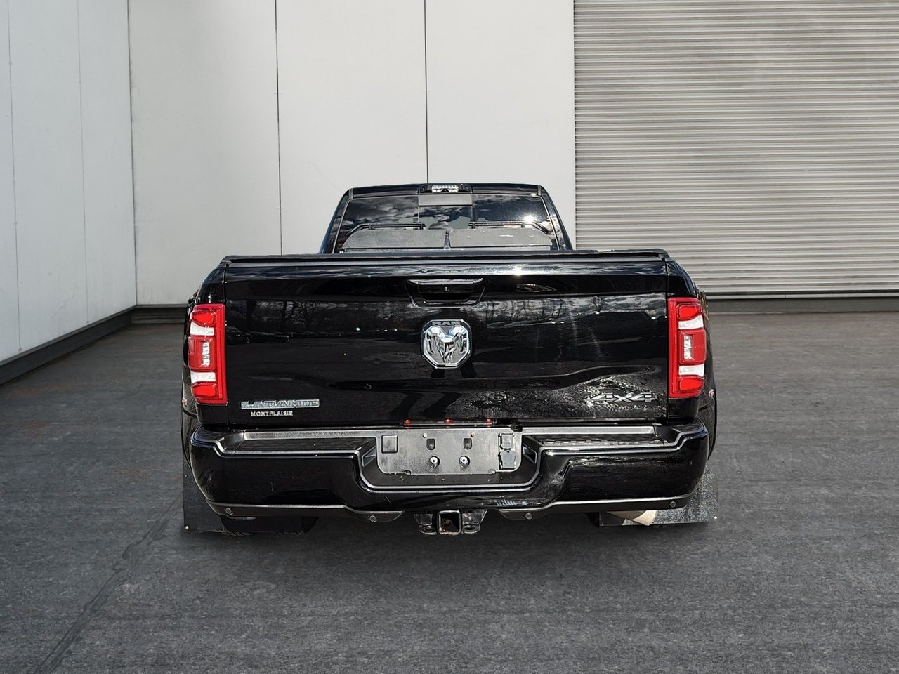 2022 Ram 3500 Laramie-2