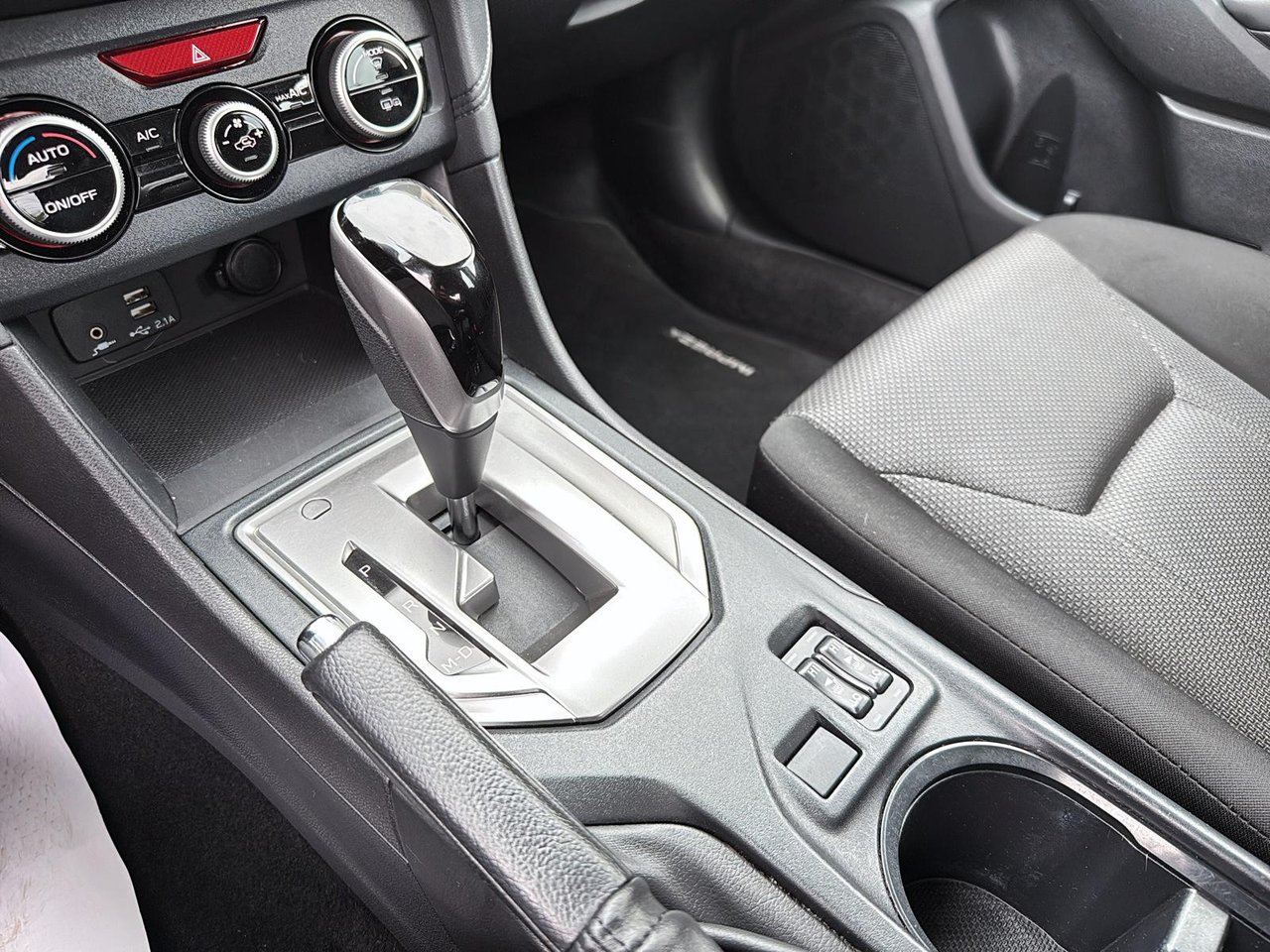Subaru Impreza Touring 2021-18