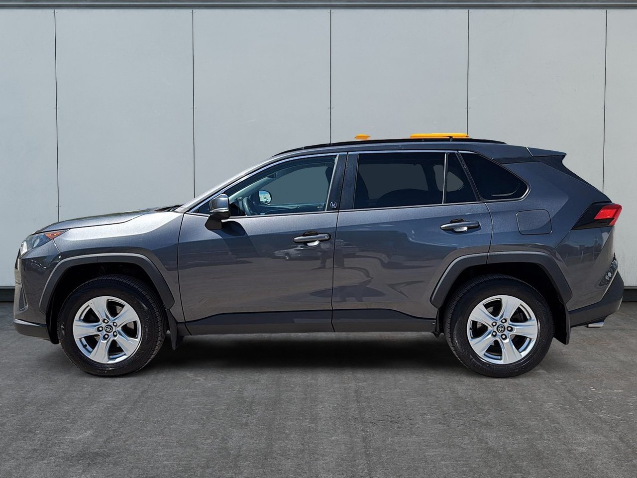 2019 Toyota RAV4 LE-4