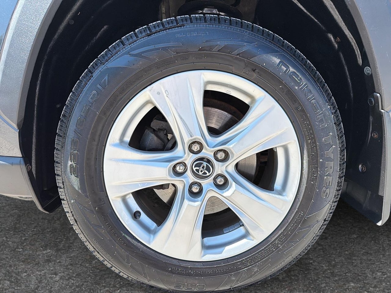 2019 Toyota RAV4 LE-5