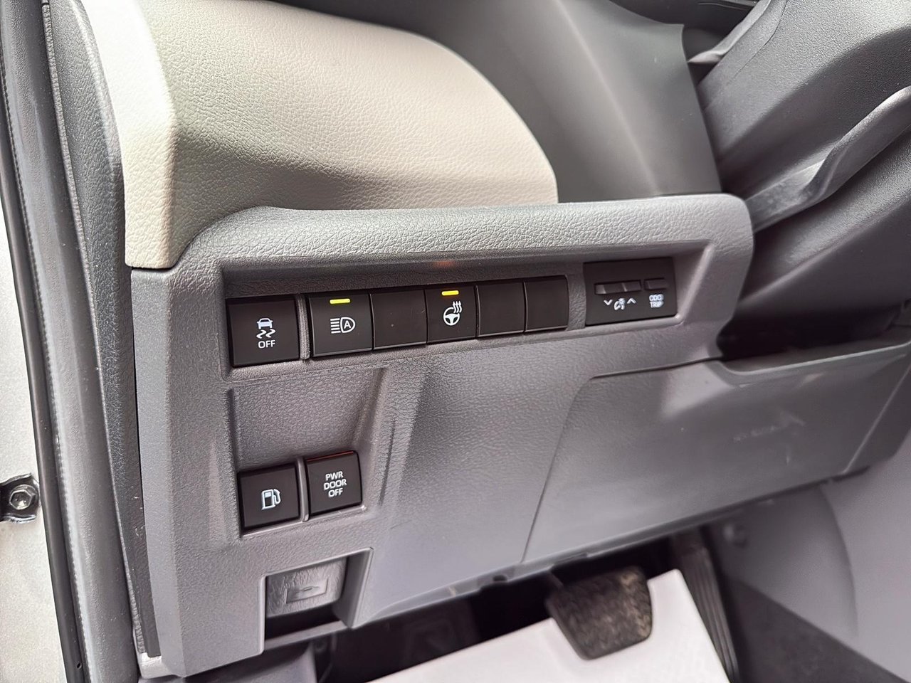 Toyota Sienna  2024-12