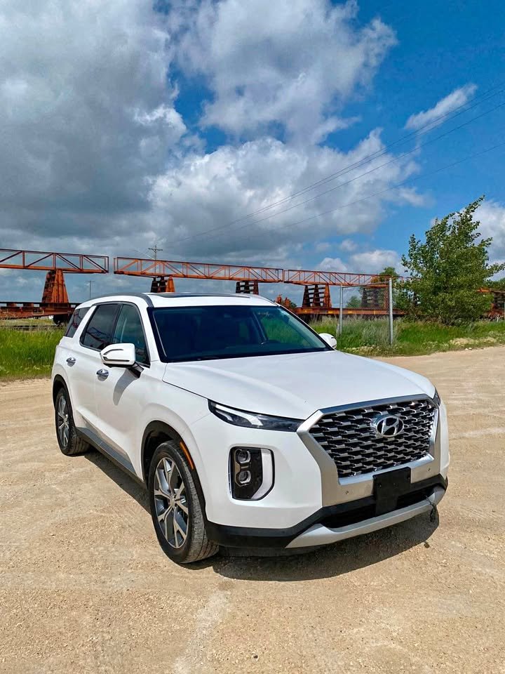  2020 Hyundai Palisade Luxury 7 Seat AWD   