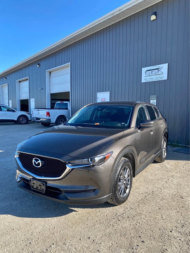 Gray 2018 Mazda CX-5 SUV / Crossover Automatic