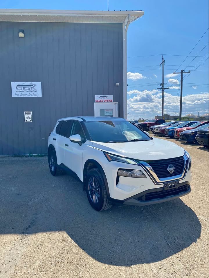  2022 Nissan Rogue S AWD   