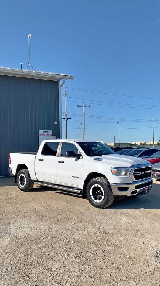 White 2019 RAM 1500 Pickup Truck Four-Wheel Drive Automatic