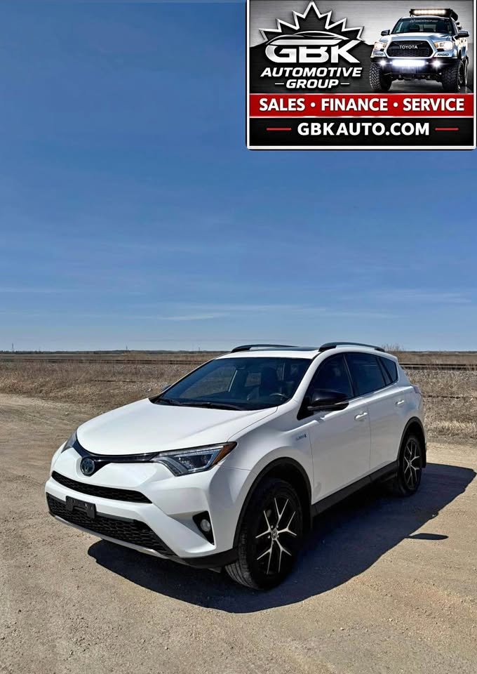 White 2018 Toyota RAV4 Hybrid SUV / Crossover All-Wheel Drive Automatic
