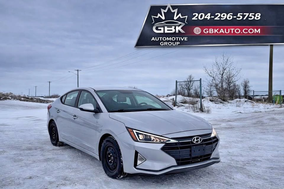 2020 Hyundai Elantra Essential FWD