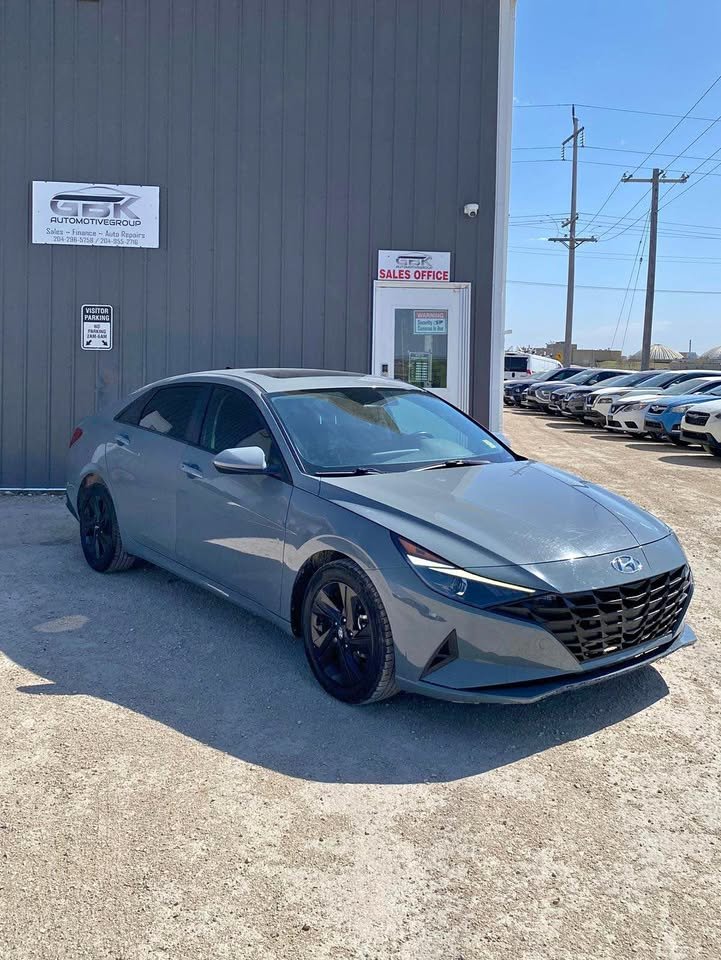 2021 Hyundai Elantra Preferred FWD