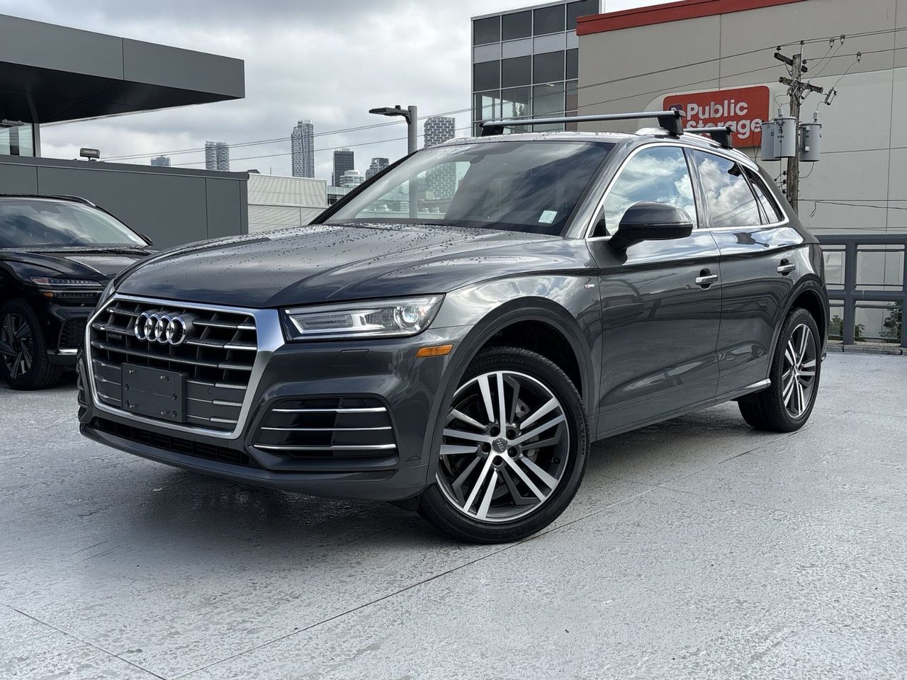 Gray (Daytona Grey Pearl) 2018 Audi Q5 SUV / Crossover Automatic