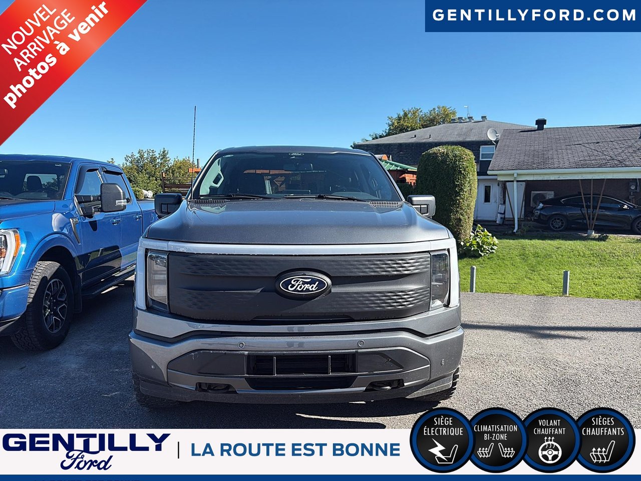 Gray (GRIS CARBON) 2024 Ford F-150 Lightning Pickup Truck All-Wheel Drive Automatic