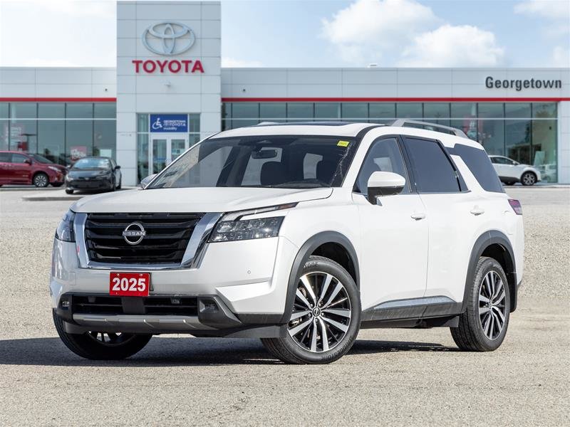 2025 Nissan Pathfinder Platinum 4WD