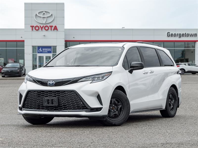 Toyota Sienna XSE 7-Passenger AWD 2025