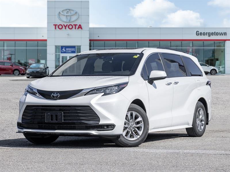 Toyota Sienna XLE 8-Passenger FWD 2026