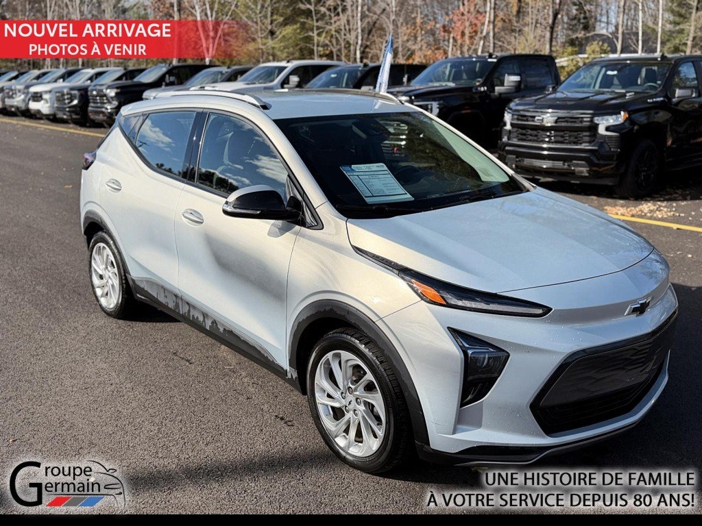 Silver (ARGENT FLAIR METALLISE) 2023 Chevrolet Bolt EUV Hatchback Front-Wheel Drive Automatic