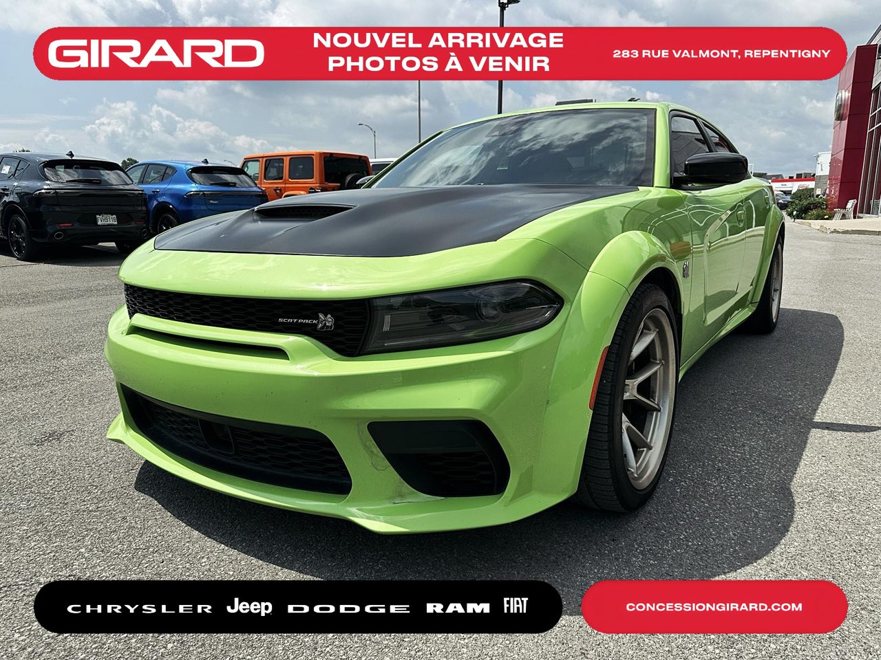 Green (COUCHE NACRÉE VERT IRLANDAIS) 2023 Dodge Charger Sedan Rear-Wheel Drive Automatic