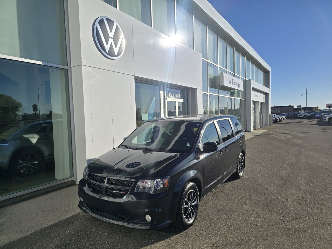 Black 2019 Dodge Grand Caravan Minivan Front-Wheel Drive Automatic