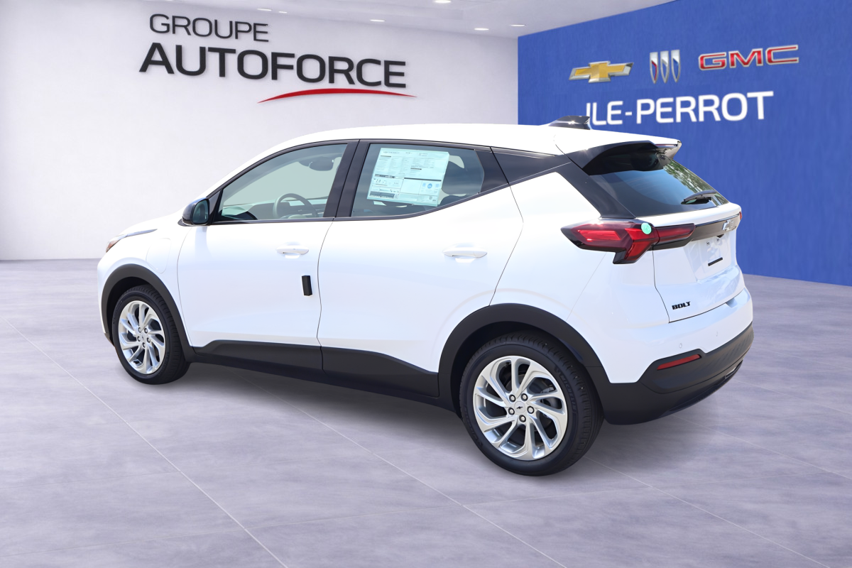 Chevrolet Bolt 2027