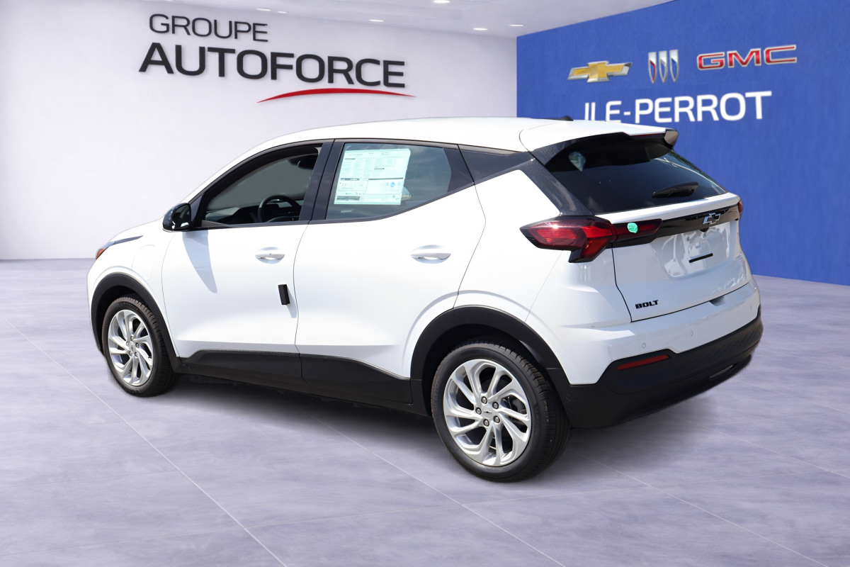 Chevrolet Bolt 2027