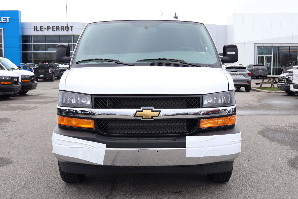 Chevrolet Express Cargo 2025