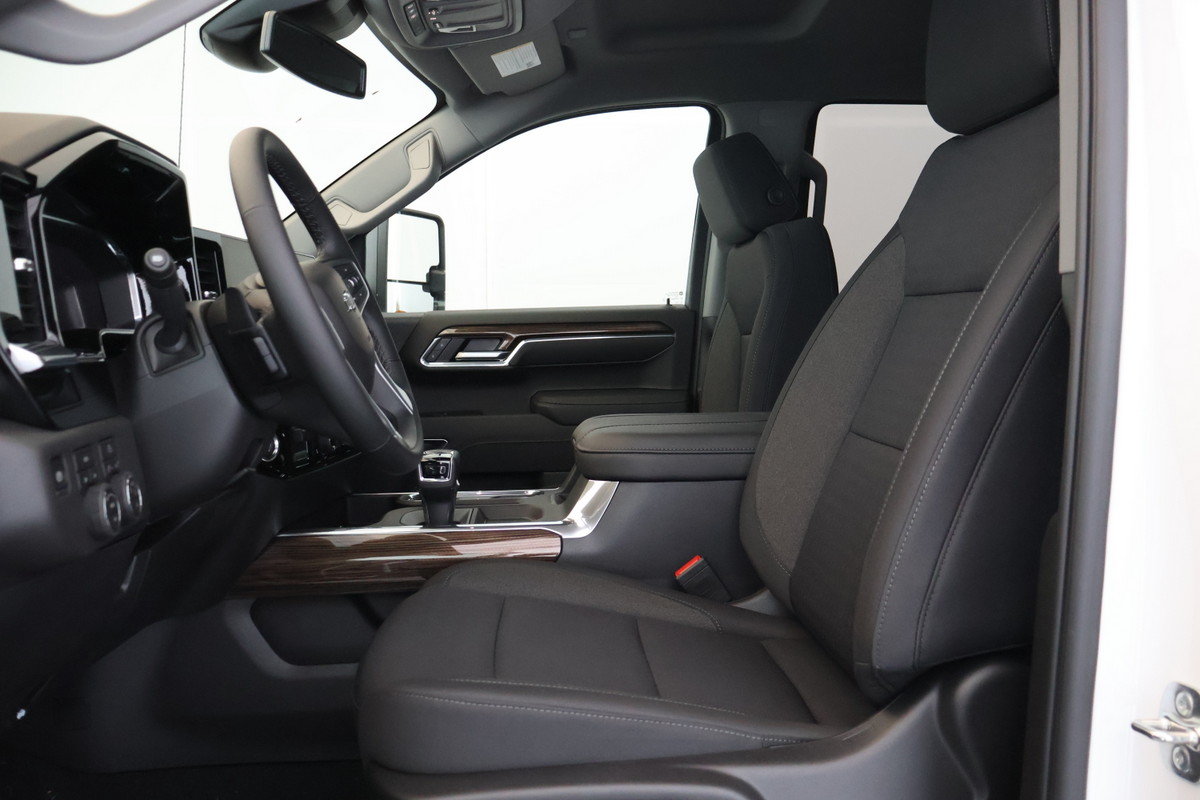 Chevrolet Silverado 1500 LTD 2026