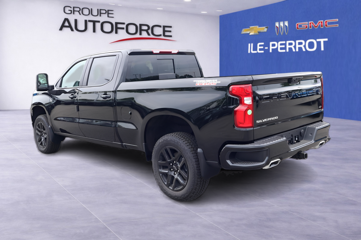 Chevrolet Silverado 1500 LTD 2026